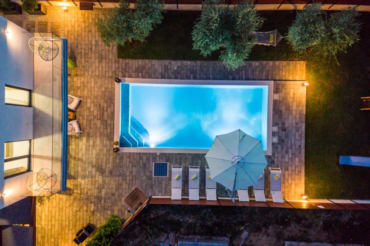 Villa Olea With Heated Pool And Jacuzzi Sukosan Exterior photo